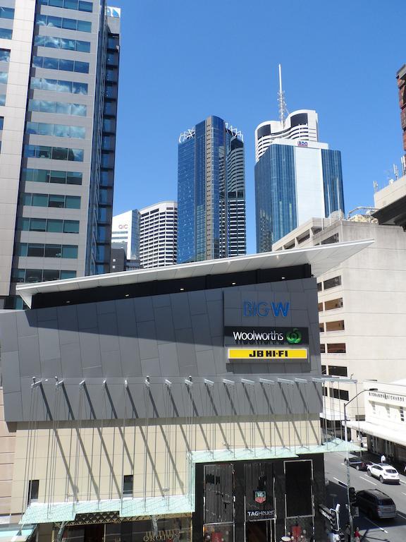 Base Brisbane Embassy Hostel Екстериор снимка
